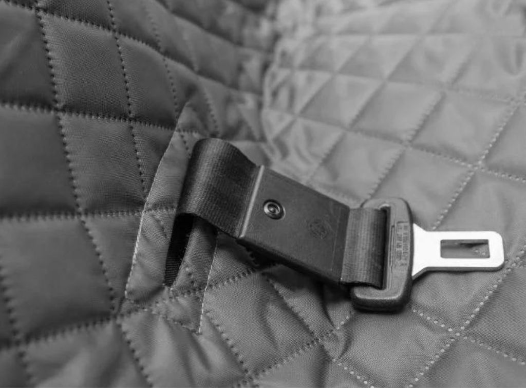 pelech do auta standard detail